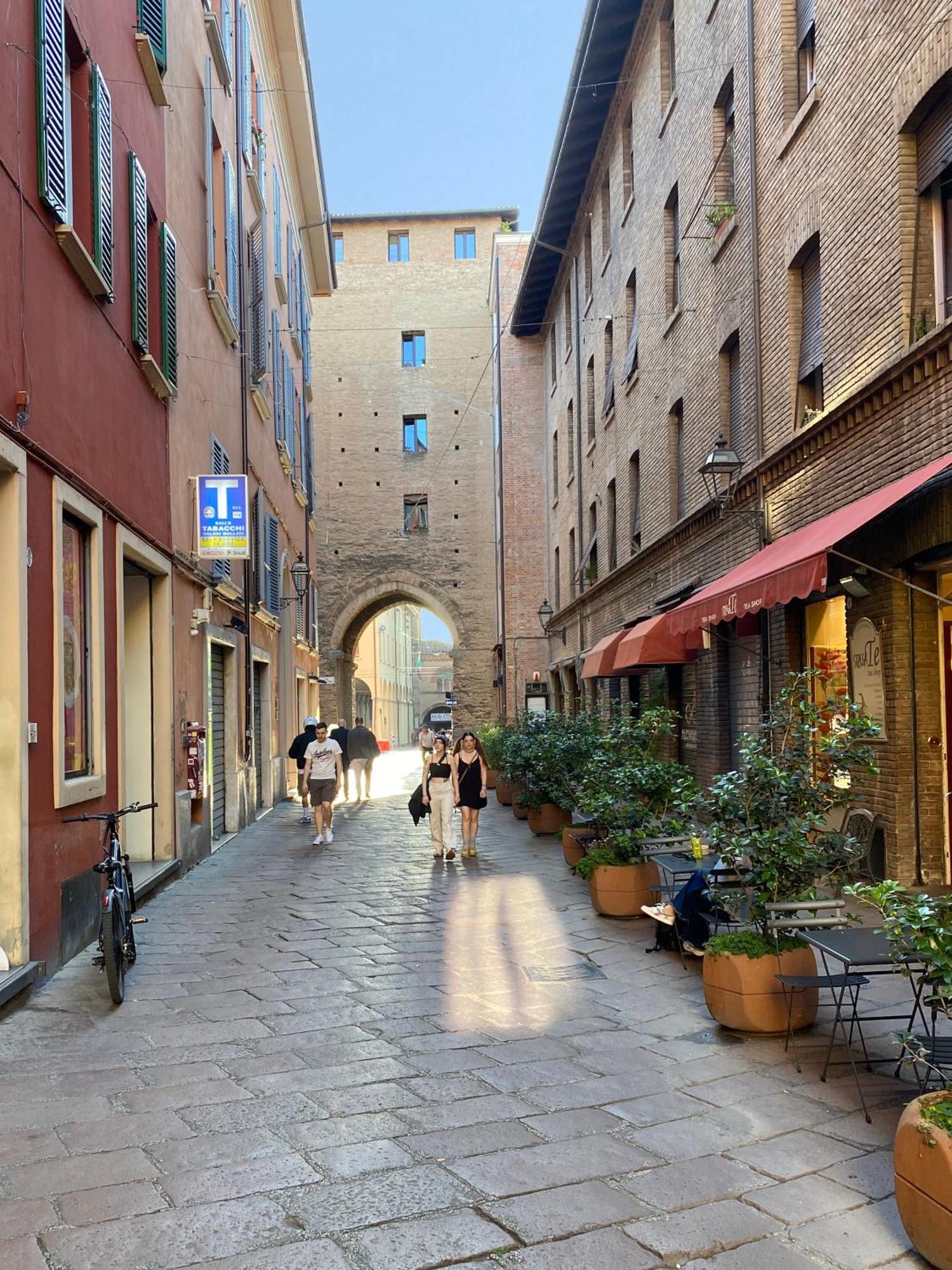 Porta Nova, Bologna By Short Holidays Bolonha Exterior foto